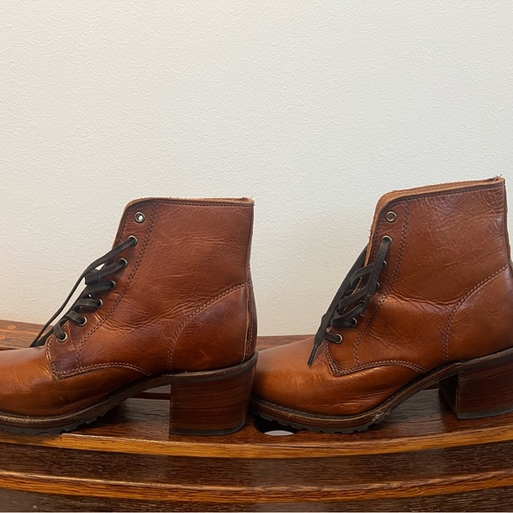 Frye Brown Leather Combat Boots - Picture 5 of 9